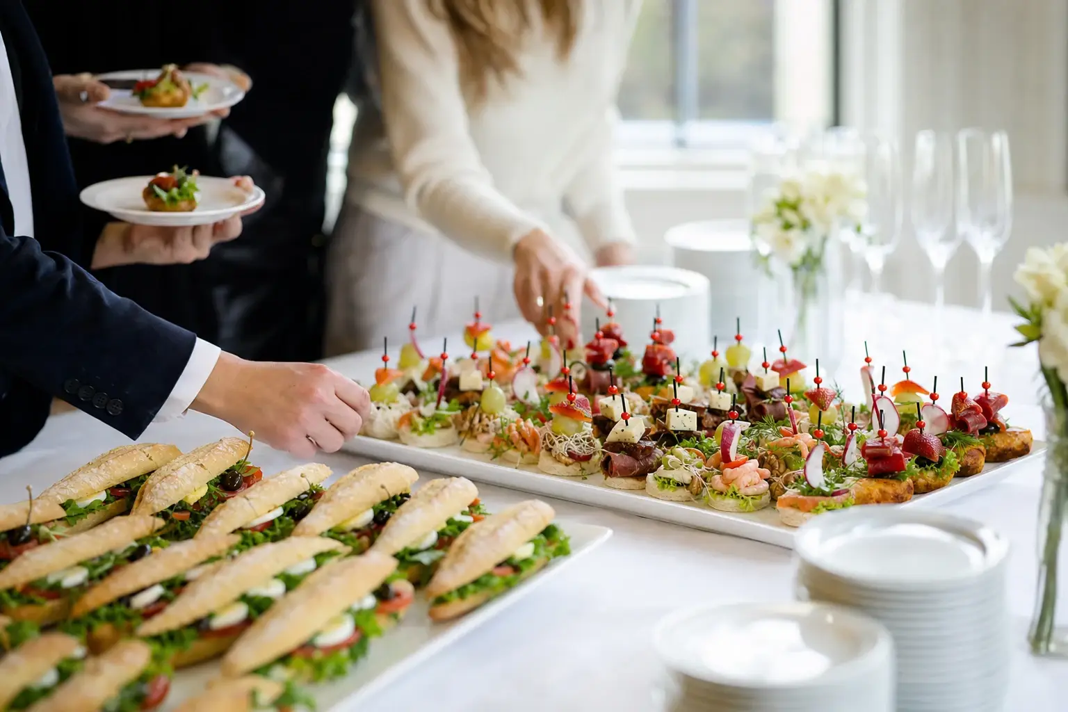 Hva er forskjellen på fingermat catering og catering fingermat?